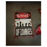 HALLOWEEN DECOR METAL SIGN