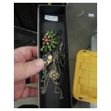 MULTI - CHAIN BROOCH