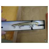 FISHING LURE