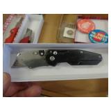 RAZOR KNIFE