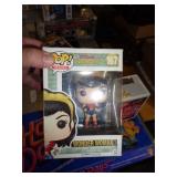 FUNKO WONDER WOMAN