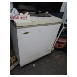CHEST FREEZER / LW