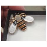 BEE  BROOCH