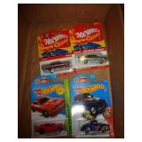 HOT WHEELS