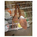 WOOD FORK & SPOON DECOR