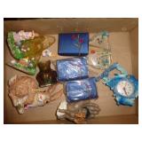 FIGURINES & MISC