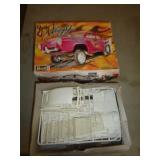 MODEL KIT