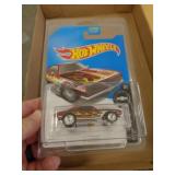 HOT WHEELS - TREASURE HUNT 2015