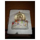 WATER GLOBE