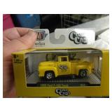 M2 MIB - 56 F-100 (SOMETHING LOOSE IN BOX) 2020
