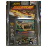 JOHNNY LIGHTNING MIB - US ARMY 1998