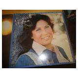 ALBUM W RECORD