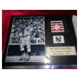 MICKEY MANTLE SIGNED 5X7 W COA
