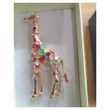 GIRAFFE BROOCH