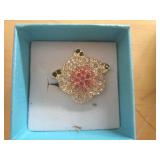 FLOWER BROOCH