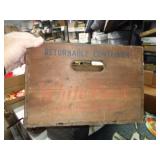 WHITE ROCK WOOD CRATE