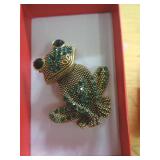 FROG BROOCH