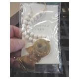 NECKLACE MARKED DUCHIN 1989