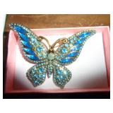 BROOCH - BUTTERFLY