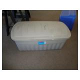50GAL TOTE / LID CRACKED
