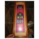 7"X21" KISS WALL DECOR