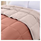 KING DOWN ALT REVERSIBLE COMFORTER