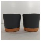 2- 8 IN FLOWER POTS