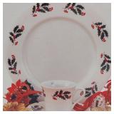 HOLIDAY DINNERWARE SET 1