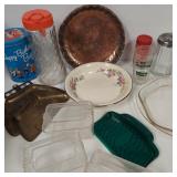 VINTAGE KITCHEN ITEMS