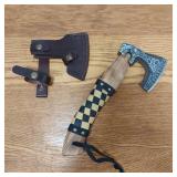 DAMASCUS STEEL HATCHET