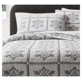 FULL/QUEEN MATELASSE QUILT & SHAMS