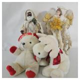 CHRISTMAS STUFFED ANIMALS & FIGURINES