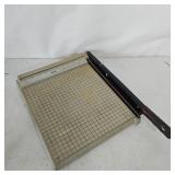 PREMIER PAPER CUTTER