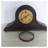 ANTIQUE MANTLE CLOCK