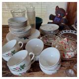 MISC VINTAGE DISHES