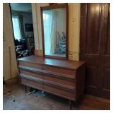 MCM DRESSER & MIRROR