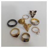 ASSORTED RINGS