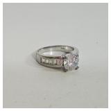 SZ 8.5 RING
