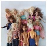 VINTAGE BARBIE DOLLS 8