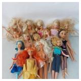 VINTAGE BARBIE DOLLS 9