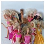 VINTAGE BARBIE DOLLS 7