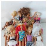VINTAGE BARBIE DOLLS 5