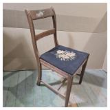 34" VINTAGE UPHOLSTERED DINING CHAIR