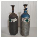2 CO2 GAS TANKS