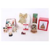 Christmas Decorations With Snow Globes