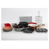 Assorted Kitchen Bakeware Items
