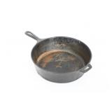 Vtg Cast Iron Skillet  Fry Pan w/ Helper Handle