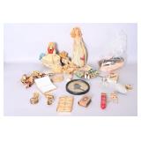 Vintage Decor, Baby Bonnets, Music Box