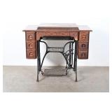 Vintage Singer Sewing Machine, Wood Base