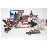 USA Independence Day Decor w/ Metal Signs